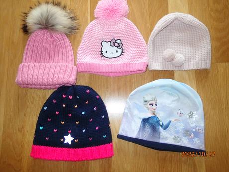 Čiapky á 5/ks, 116