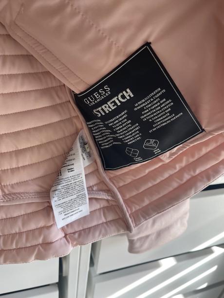 Guess bunda, guess,l