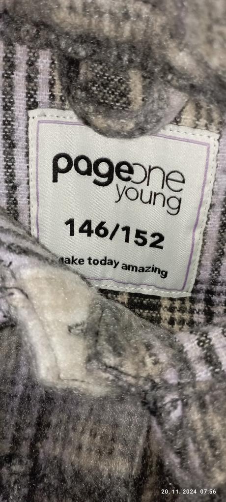 Károvaný kabát 146/152, 146