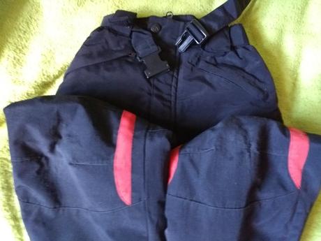 Oteplovačky bez trakov, 122