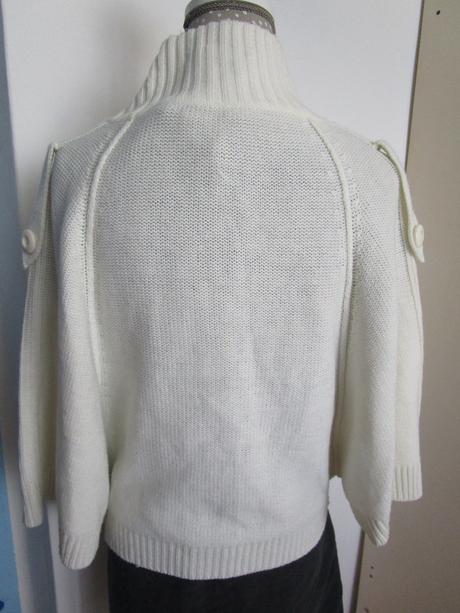 2685. sveter/kardigán, m