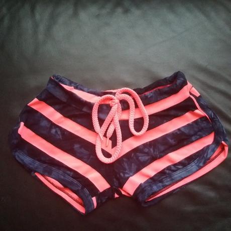 Kratke nohavice, bench,122