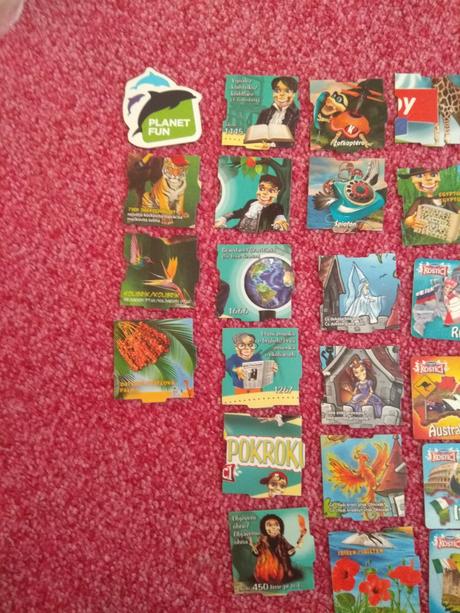 Magnetky kostici z rôznych sérii,