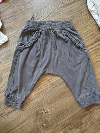 Zara nohavice c 62, zara,62