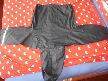 Bunda do dažďa, 98