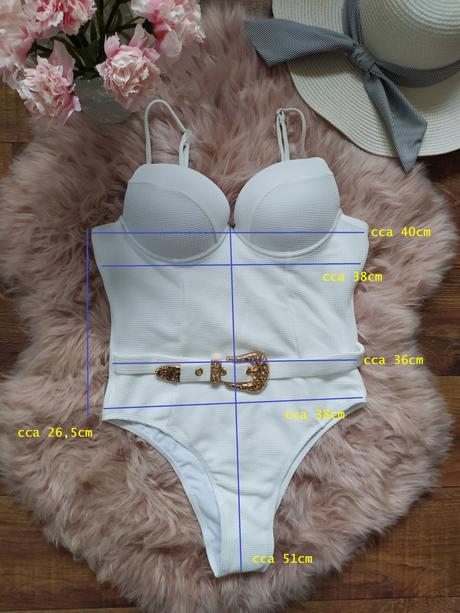 Biele celé plavky s opaskom, l