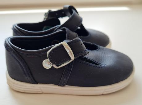 Celokozene makucke poltopanky, 21