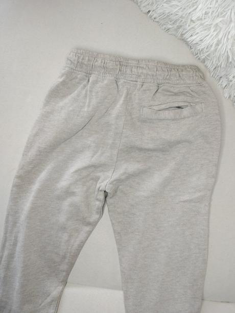 Next béžové chlapčenské tepláky, next,122