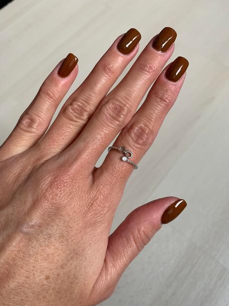 Strieborný prsteň, 