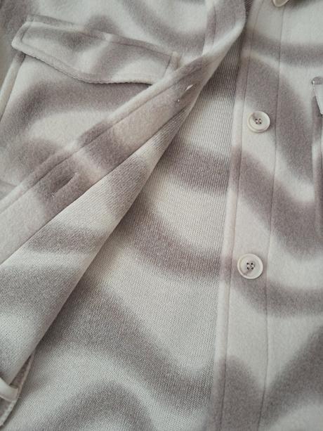 Tenší kabátik, 140