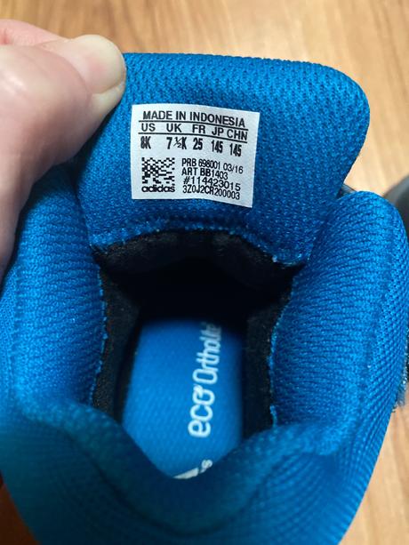 Zimne topanky, adidas,25