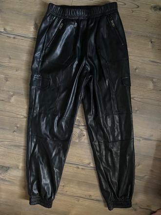 Koženkove nohavice, c&a,38