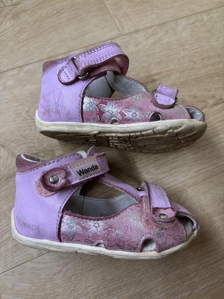 Sandalky wanda, wanda,21