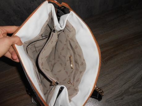 V. ebbiano krasna elegantná kabelka, 