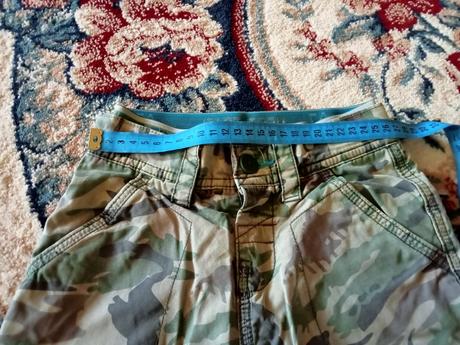 Zateplené maskáčové kapsáčové nohavice, next,104