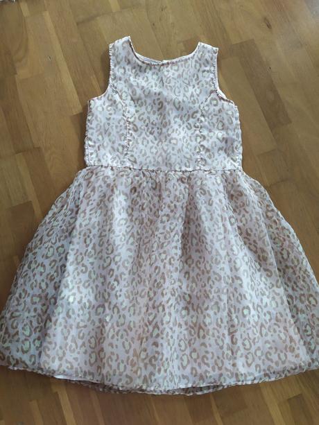 Letné šaty, 152