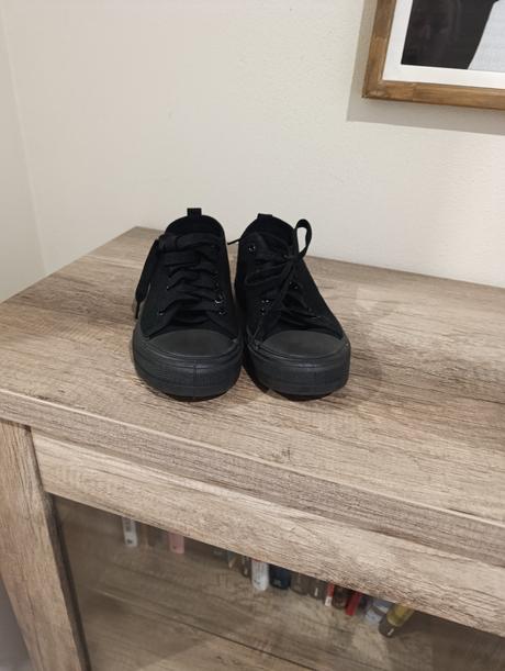 Tenisky, 38