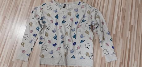 Sivá mikina so vzorom, h&m,m