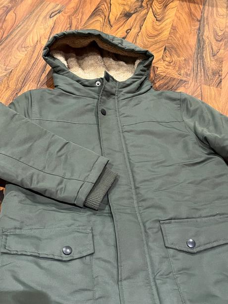 Bunda vetrovka 146, pepco,146