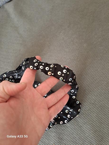 Čelenka dámska s glitrami,