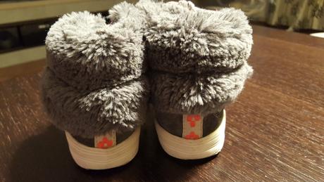 Kotnikove tenisky zara 30 s kozusinou, zara,30