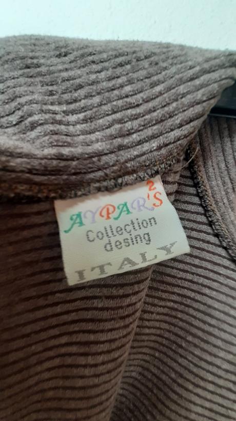 Zľava - šaty s dlhou vestou, s