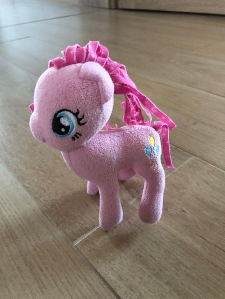 Malý plyšový poník, 