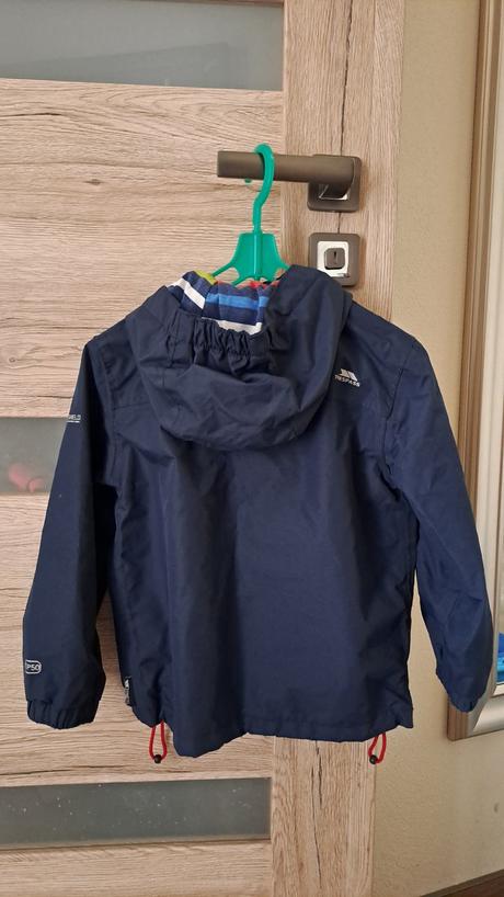 Jesenná/jarná vetrovka, 98