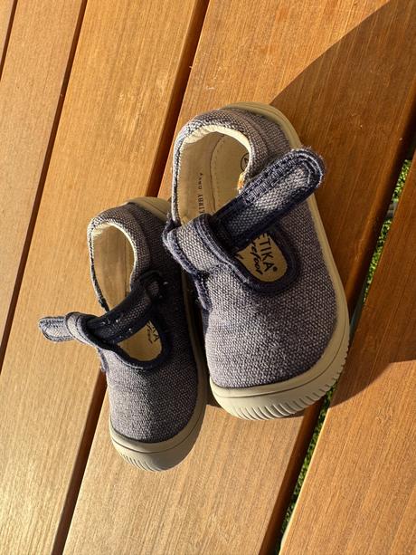 Protetika kirby papuce, 22