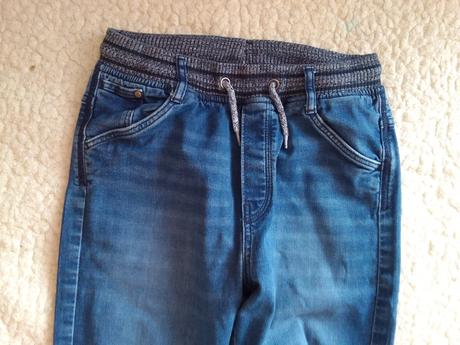 Chlapčenské rifle, c&a,152