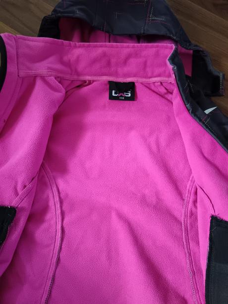 Softshellova bundicka, 110