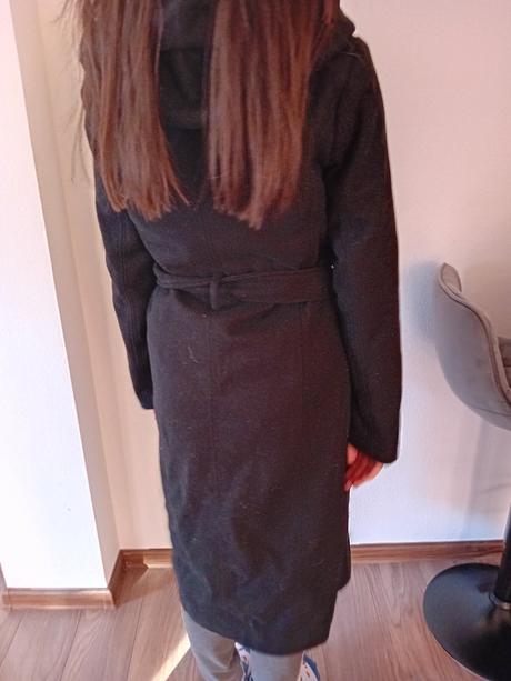 Čierny prechodný kabát 36, s