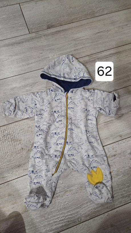 Balík oblečenia - body , overal veľkosť 52 ,62, 68, 50–62
