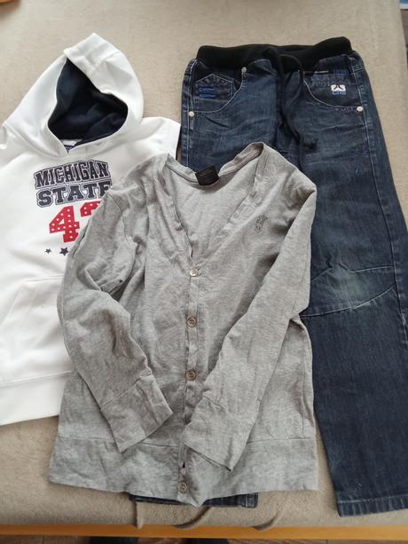 Rifle, mikiny, 122–134