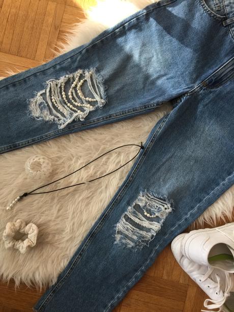 Perlickove potrhane rifle, calzedonia,xs