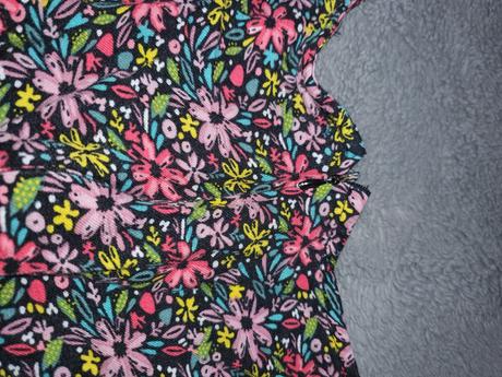 Krásna kvetinová tunika 134-140, 134