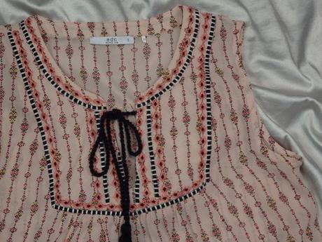 Kvalitný letný top, s