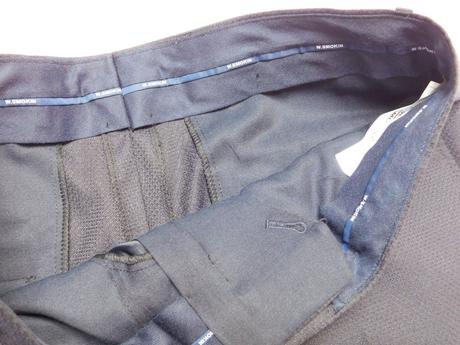 Luxusný pánsky oblek tmavomodrej farby, m