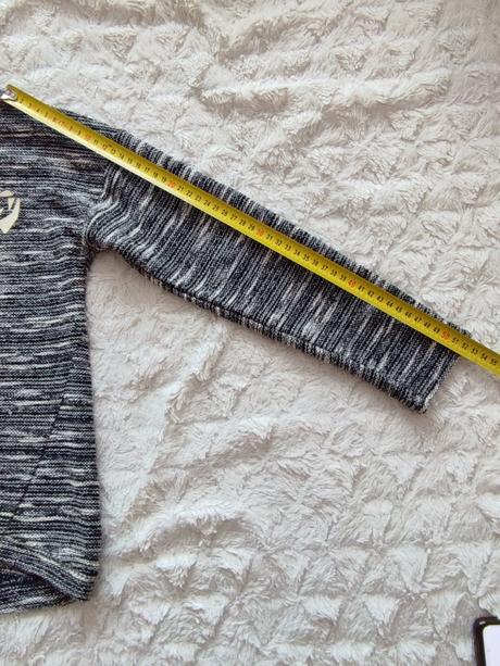 Krásny svetrík, ovs,140