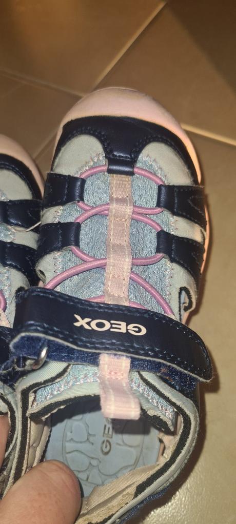 Sandalky, geox,28