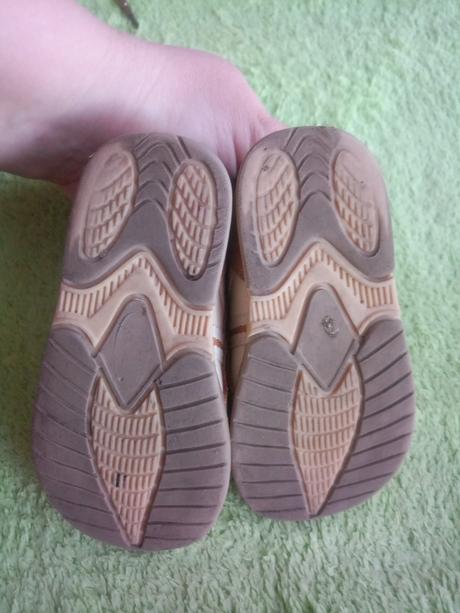 Pohodlné celokozene topanocky na prvé krocky, 20