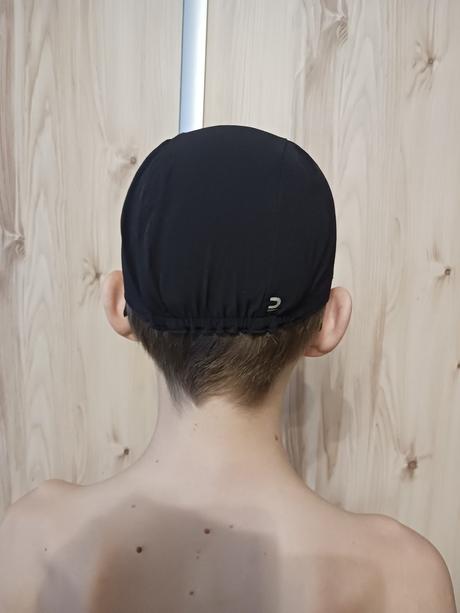 Šiltovka, decathlon,146