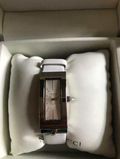 Dámske hodinky nina ricci, 