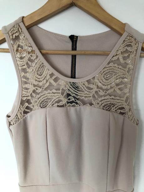 Pekne šaty 36/38, 38