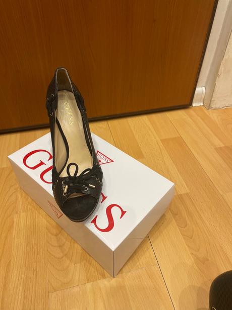 Elegantne guess lodicky, guess,37