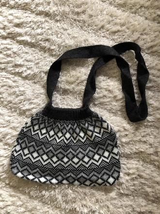 Kabelka pletená, 