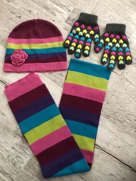 Ciapka + sal + rukavice, 134