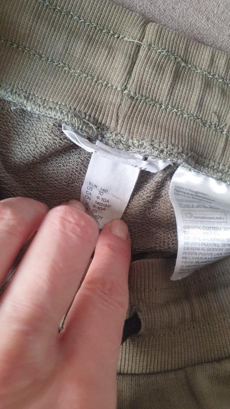 Teplákové kratase, h&m,140