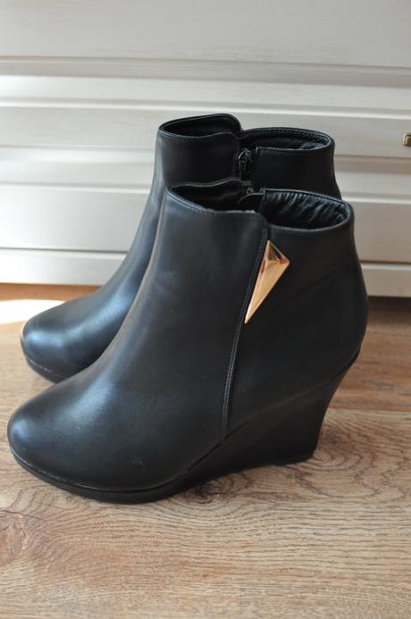 Čierne členkové čizmy, 40