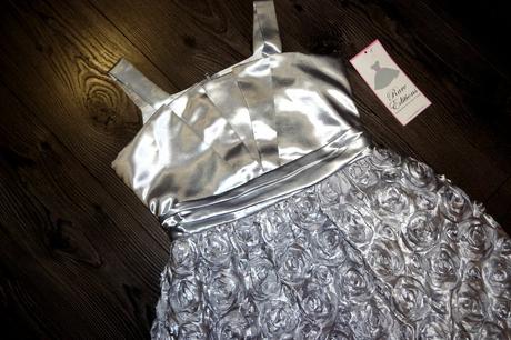 S visačkou rareedition strieborné šaty, v. 152-158, rare editions,158